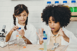 Science kit. Leuke cadeaus voor 10 jarige